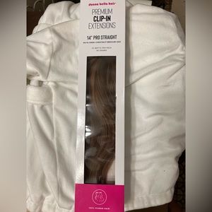 ‼️Never worn or used‼️ 14 inch premium clip-in hair extensions. 100% human hair